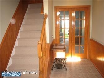 Building Photo - 3 br, 4 bath House - 33 Firethorn Lane