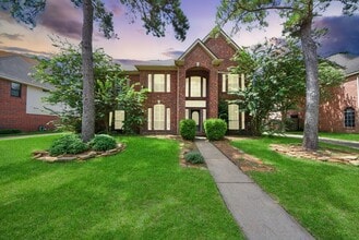 Building Photo - 23003 Governorshire Dr