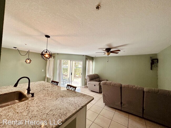 Foto del edificio - 2 br, 2 bath House - 7200 Westpoint Blvd U...