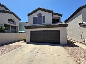 Building Photo - 430 S Sunrise Dr
