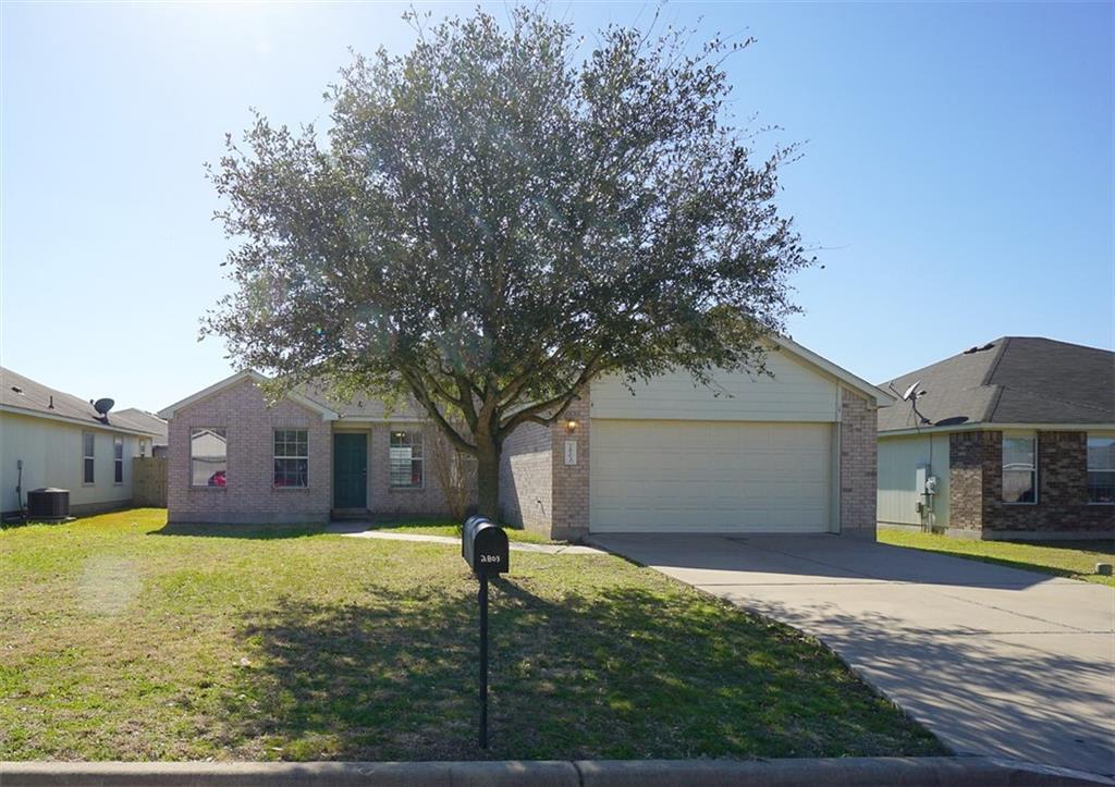 Foto principal - 2803 Don Hill Ln