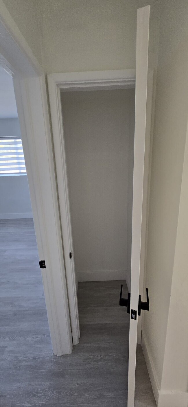 Foto del edificio - 8830 NW 11th Ct