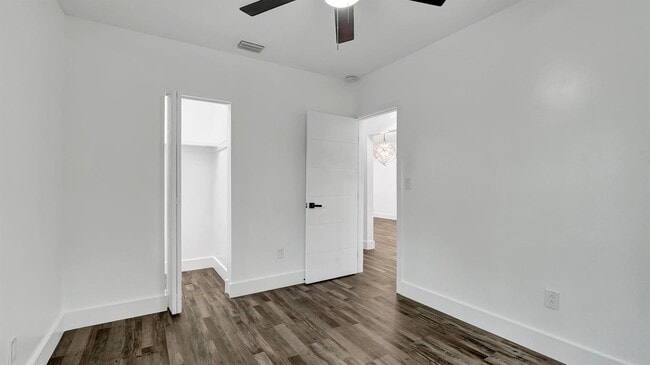 Building Photo - 11 NW 117th St