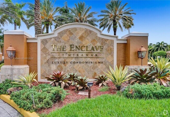 Aventine At Miramar Apartments