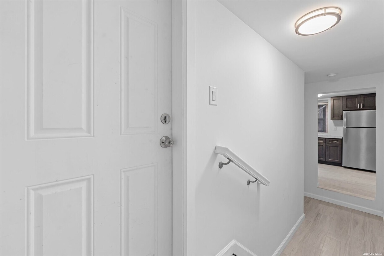 295 McLean Ave Unit G1, Yonkers, NY 10705 Room for Rent in Yonkers, NY