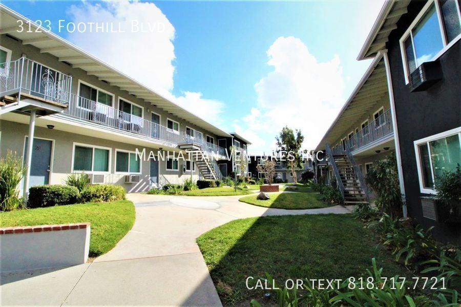 3123 Foothill Blvd, La CrescentaMontrose, CA 91214 Room for Rent in La CrescentaMontrose, CA