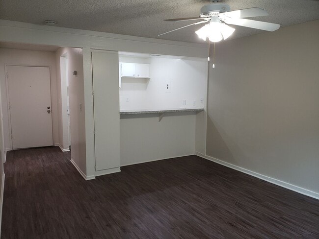 Building Photo - 156 Arbor Park Apartments
