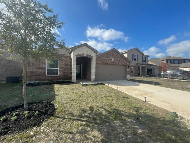 Foto del edificio - 6350 Daisy Way