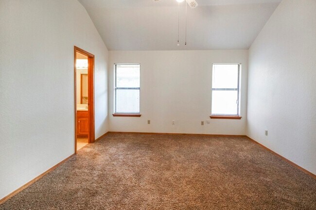 Building Photo - Great 3 Bed, 2 Bath Home in Edmond