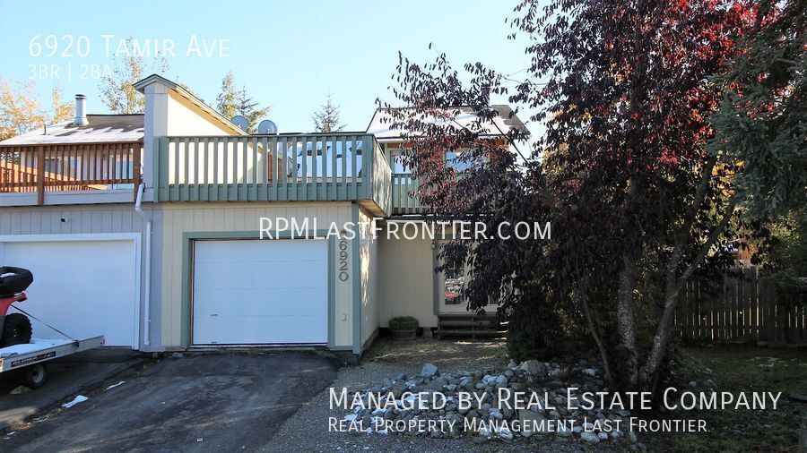 Primary Photo - 6920 Tamir Ave