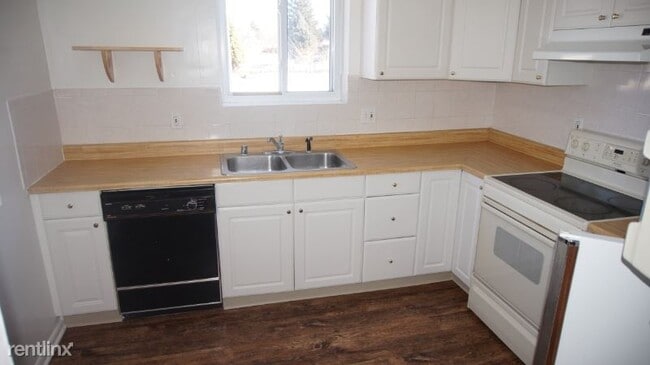 Building Photo - 2 br, 1 bath Apartment - 1010 W Stanford Dr