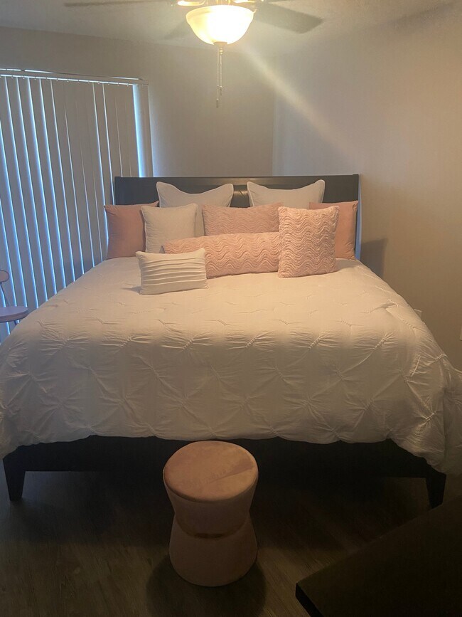 Foto del edificio - 313 Ormond Meadows Dr