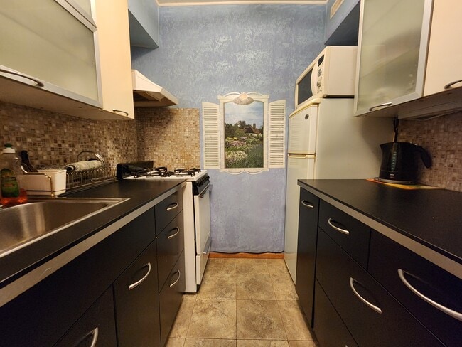 Foto del edificio - 2678 Ocean Ave