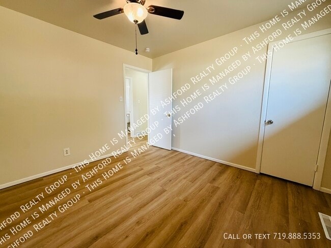 Photo - 124 Leta Dr House