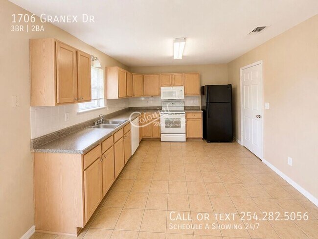 Building Photo - 1706 Granex Dr