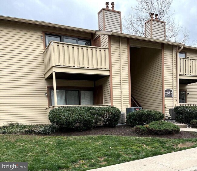 Building Photo - 906 Dogwood Ct
