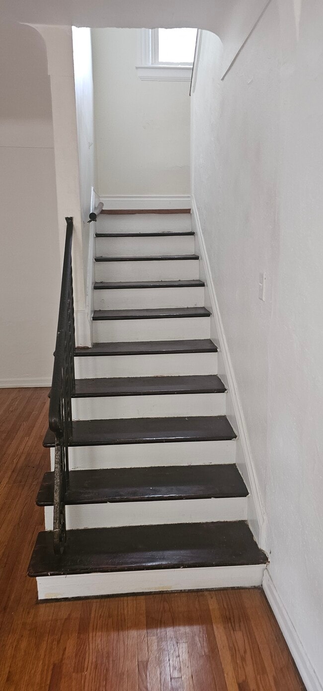 Building Photo - 49 Neise Ave