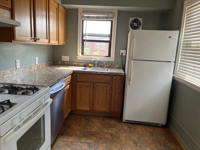 Building Photo - 22673 Garrison St