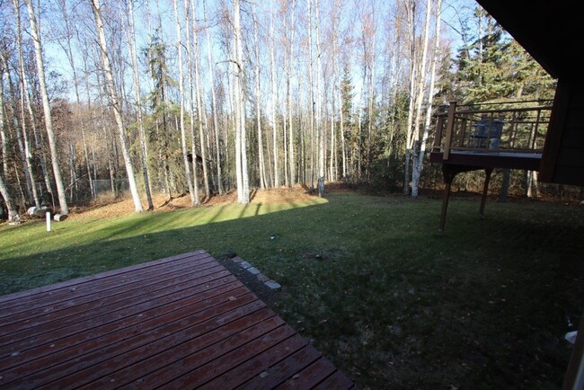 Building Photo - 4 Bedroom Chugiak Home on an Acre!