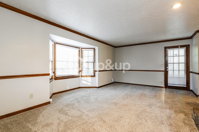 Foto del edificio - Fantastic 3bd/2.5ba home! Let yourself in!
