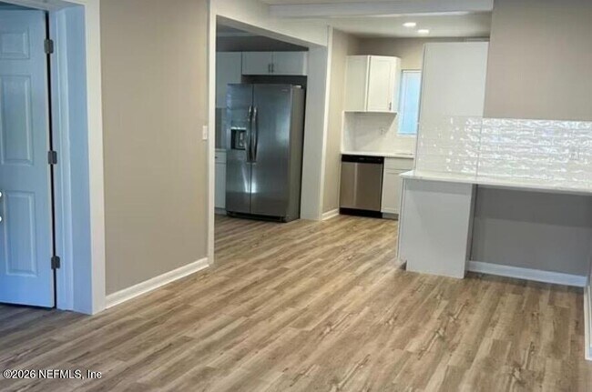 Foto del edificio - 2784 Glen Mawr Rd