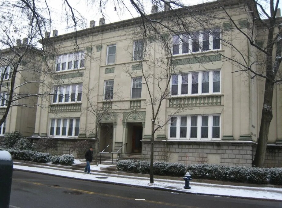 Primary Photo - 324 Saint Paul St