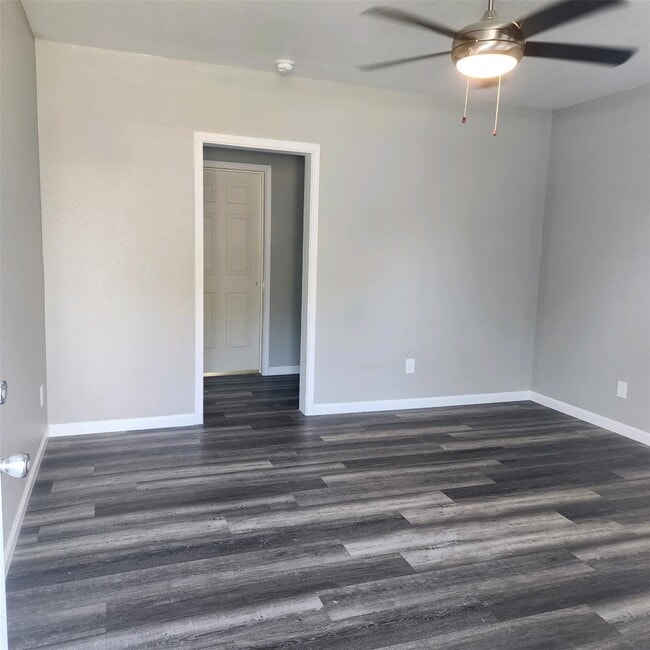 Foto del edificio - 122 Pineview Dr