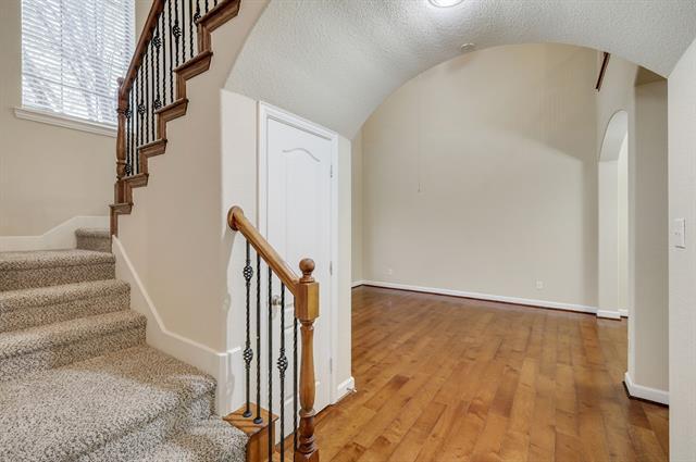 Building Photo - 8716 Iron Horse Dr