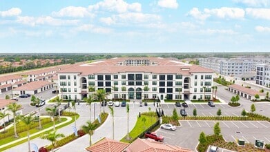 Building Photo - Adria