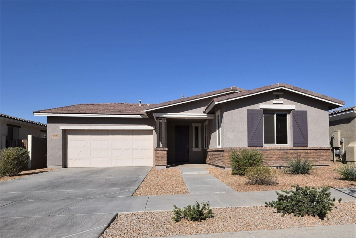 Primary Photo - 22546 E Tierra Grande