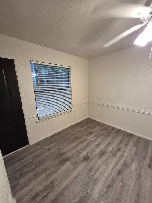 Building Photo - 9170 Forest Ln