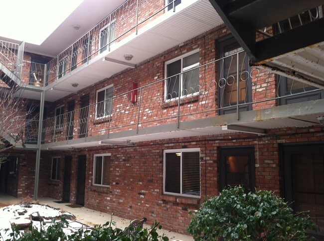 Foto del edificio - 155 S Pennsylvania St