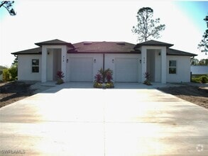 Building Photo - 918 Eisenhower Blvd