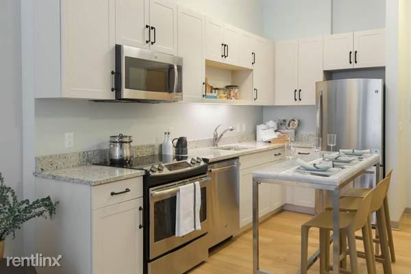 Building Photo - 252 S Huntington Ave