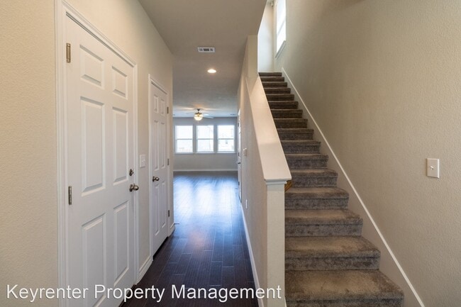 Building Photo - 4 br, 3 bath House - 7600 Saginaw Dr
