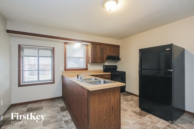 Foto del edificio - 311 N Boehning St