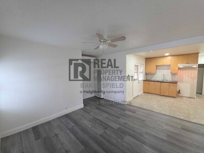 Foto del edificio - 1518 Palm Dr