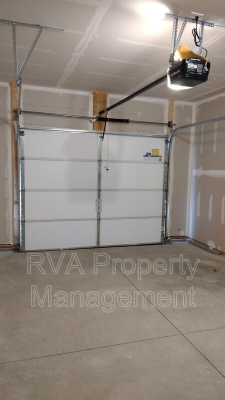 Building Photo - 11252 Benton Pointe Wy