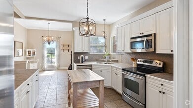 Building Photo - 10530 Springglen Ct