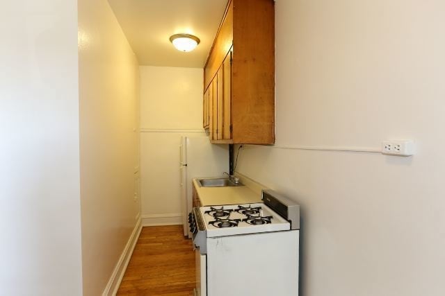 Building Photo - 4641 N Paulina St