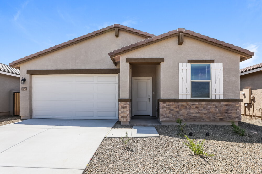 Foto principal - 6815 W Levi Dr