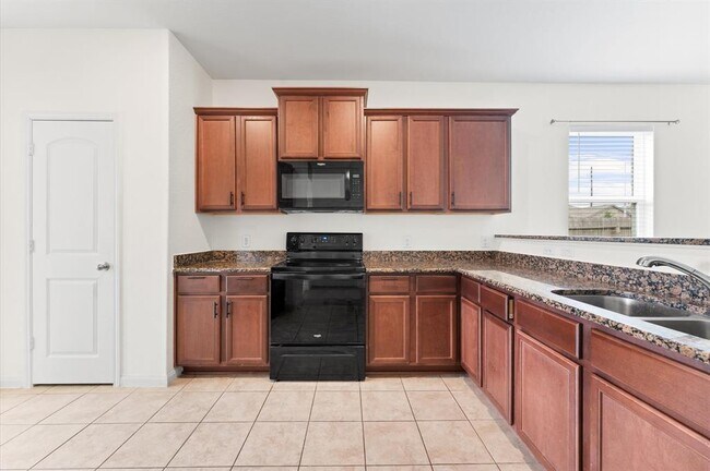 Foto del edificio - 15203 Brushwood Frst Dr