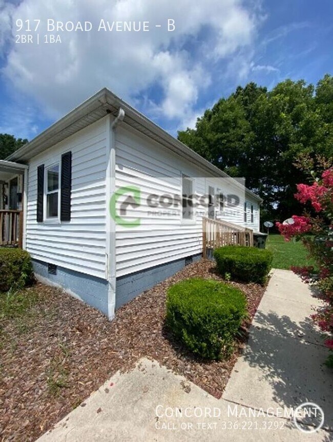 Building Photo - 917 Broad Ave - B/Concordmgmt.com 336-273-...