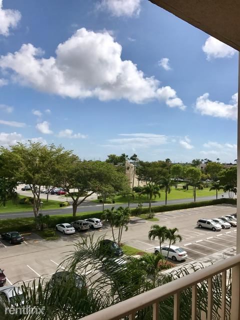 Foto del edificio - 6866 Huntington Ln