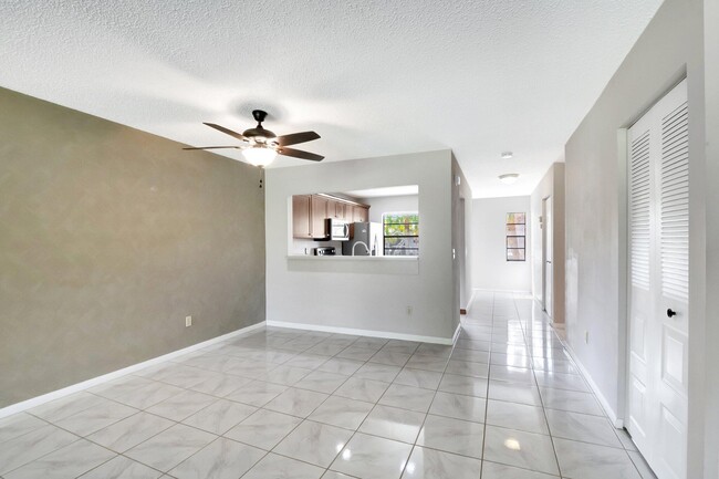 Foto del edificio - 21553 Cypress Hammock Dr