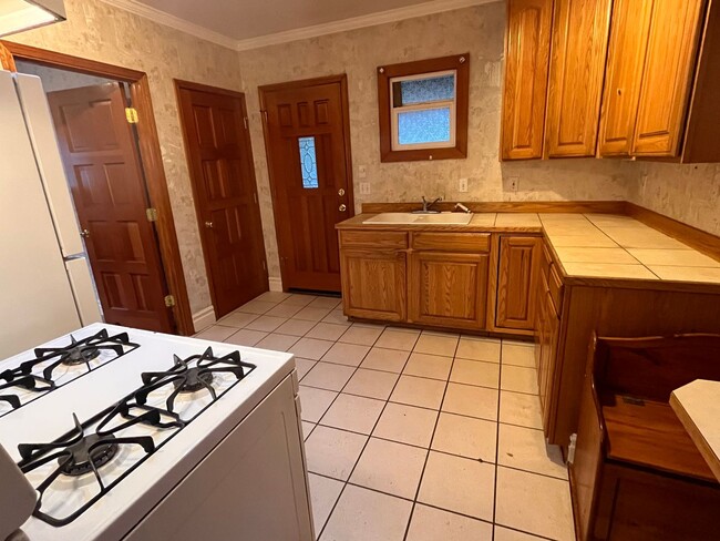 Foto del edificio - Cozy 2 Bedroom Home Nestled Between Greenlake and the Woodland Park Zoo