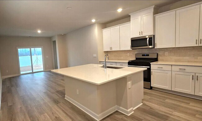 Foto del edificio - A Place to Call Home in Cypress Ridge 3 Bedroom Rental
