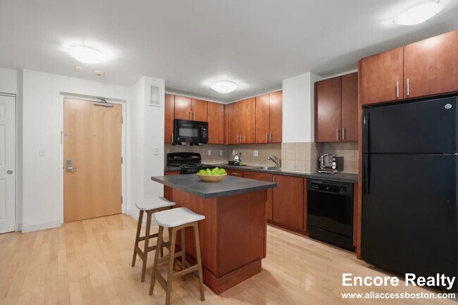 Foto del edificio - 10 Camelot Ct