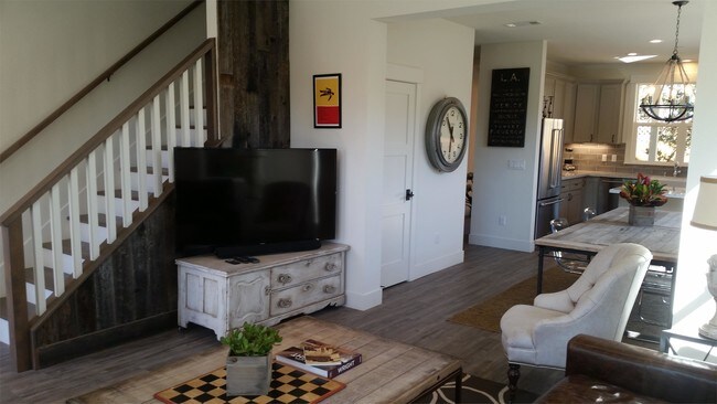 Foto del edificio - 304 Hatchery Ln