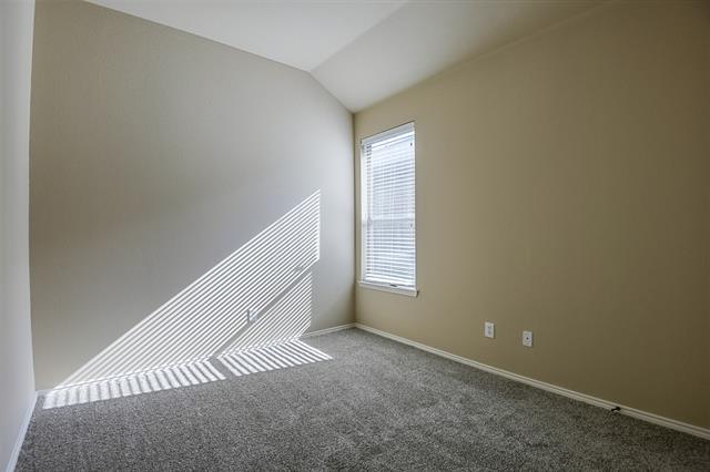 Foto del edificio - 2307 Wood River Pkwy
